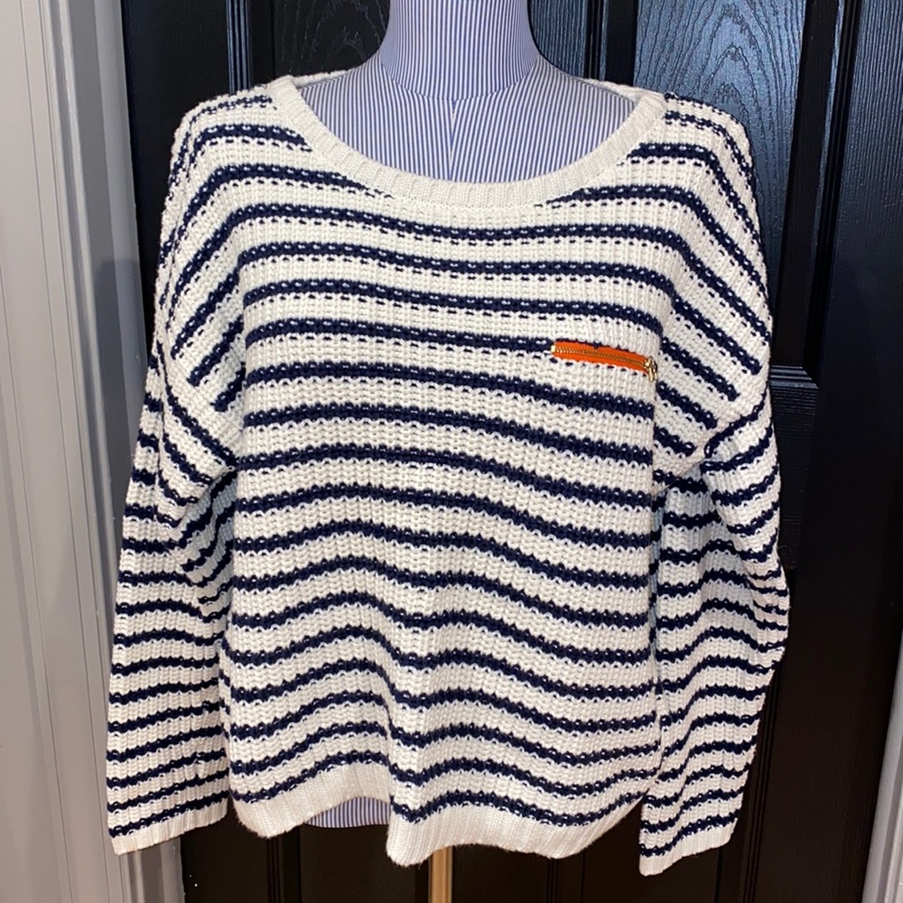 Tommy Hilfiger sweater size XL